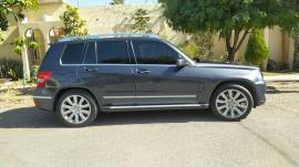 2010 Mercedes Benz GLK 300, AR203349, $ 199,000