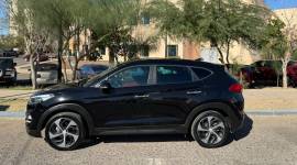 2017 Hyundai Tucson Limited Tech, AR524023, $ 278,000