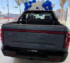 2026 BYD Shark PICK UP PHEV