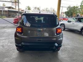 2023 Jeep Renegade Latitud