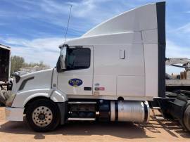 2015 Volvo VNL 630 6X4 T/A, $ 698,000.00, AR268656