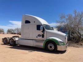 2011 Kenworth T700, $ 698,000.00, AR168052