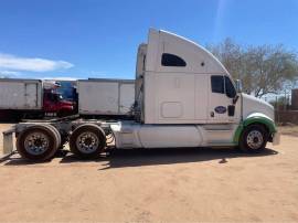 2011 Kenworth T700, $ 698,000.00, AR168052