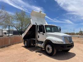 2010 Internacional Camion Volteo, AR127444