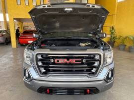 2022 GMC Sierra Crew Cab AT4