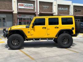 2015 Jeep Wrangler 4x4, AR113097, $ 455,000