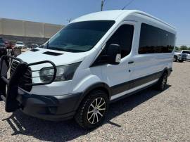 2017 Ford Transit 15 Pasajeros, AR101734, $ 450,000