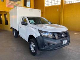 2017 Nissan NP300 Caja Seca